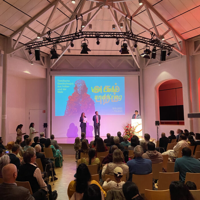 Eröffnung Sonderausstellung Lindenmuseum "Von Liebe und Krieg"