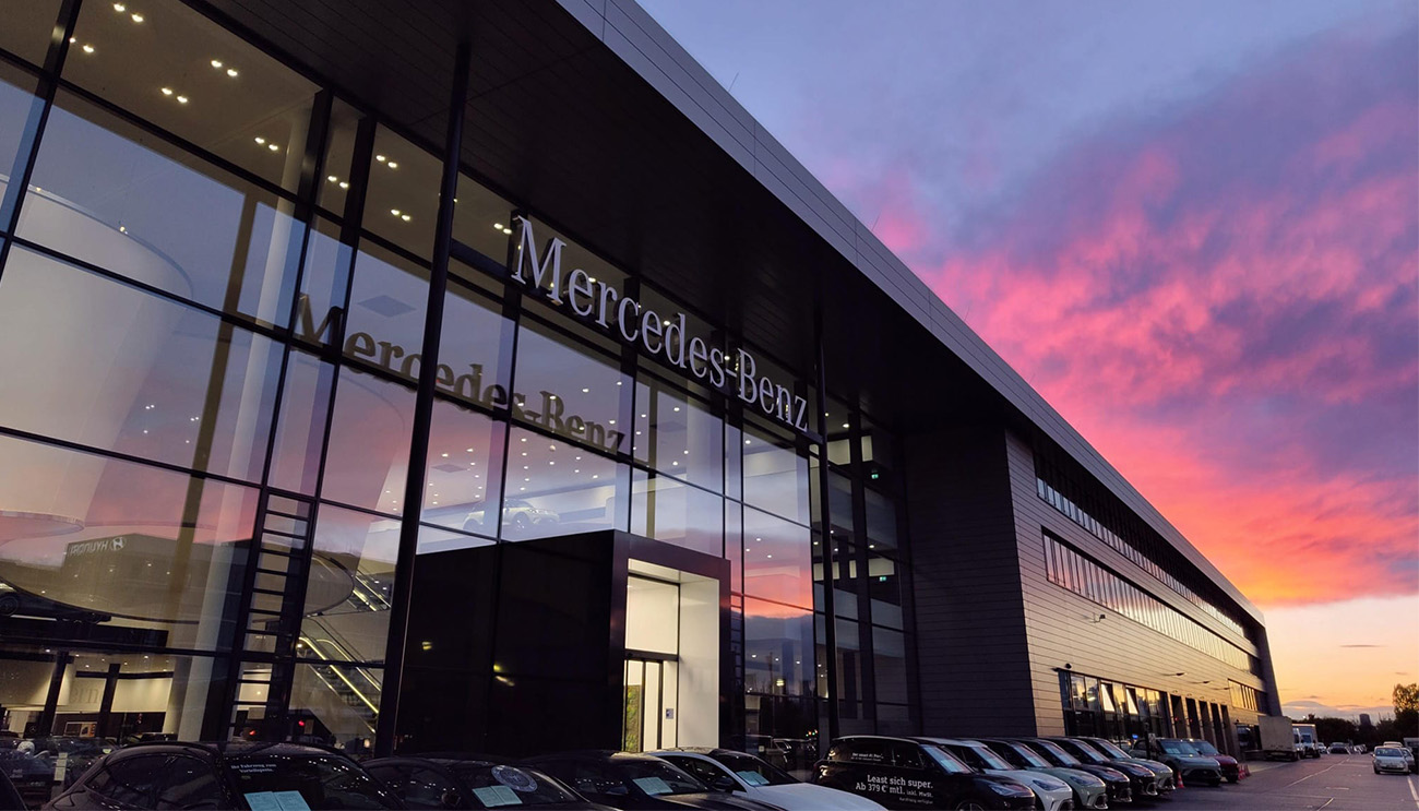 Filmproduktion Mercedes Benz Niederlassung Frankfurt Leistungen Medien Web Design Event Agentur Stuttgart Esslingen